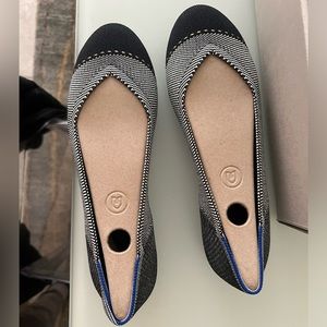 Rothy’s women’s size 7 flats- never worn!